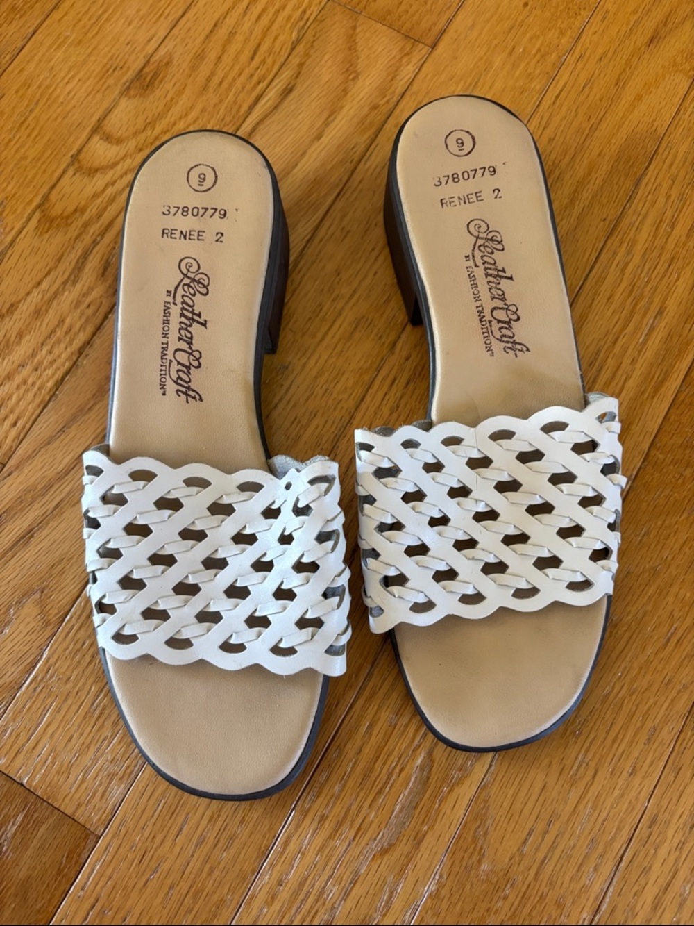 Leather Craft white Sandals Women 9 Woven Braided Flat Slides beach vacation y2k